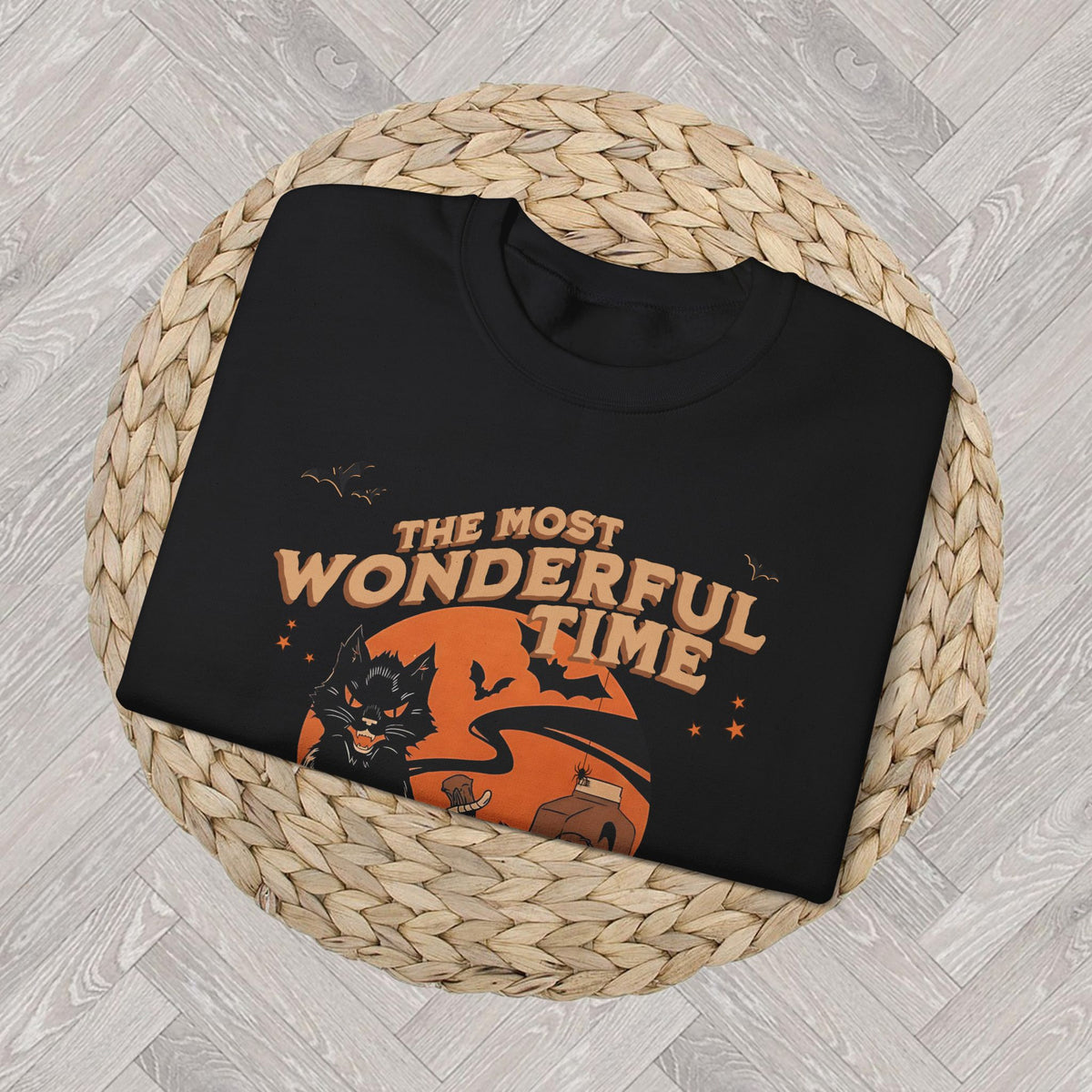 Vintage-inspired black cat sweatshirt styled for autumn and Halloween