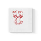Personalized wedding napkins styled beside pizza slices and drinks, ideal for an Italian wedding pizza bar.