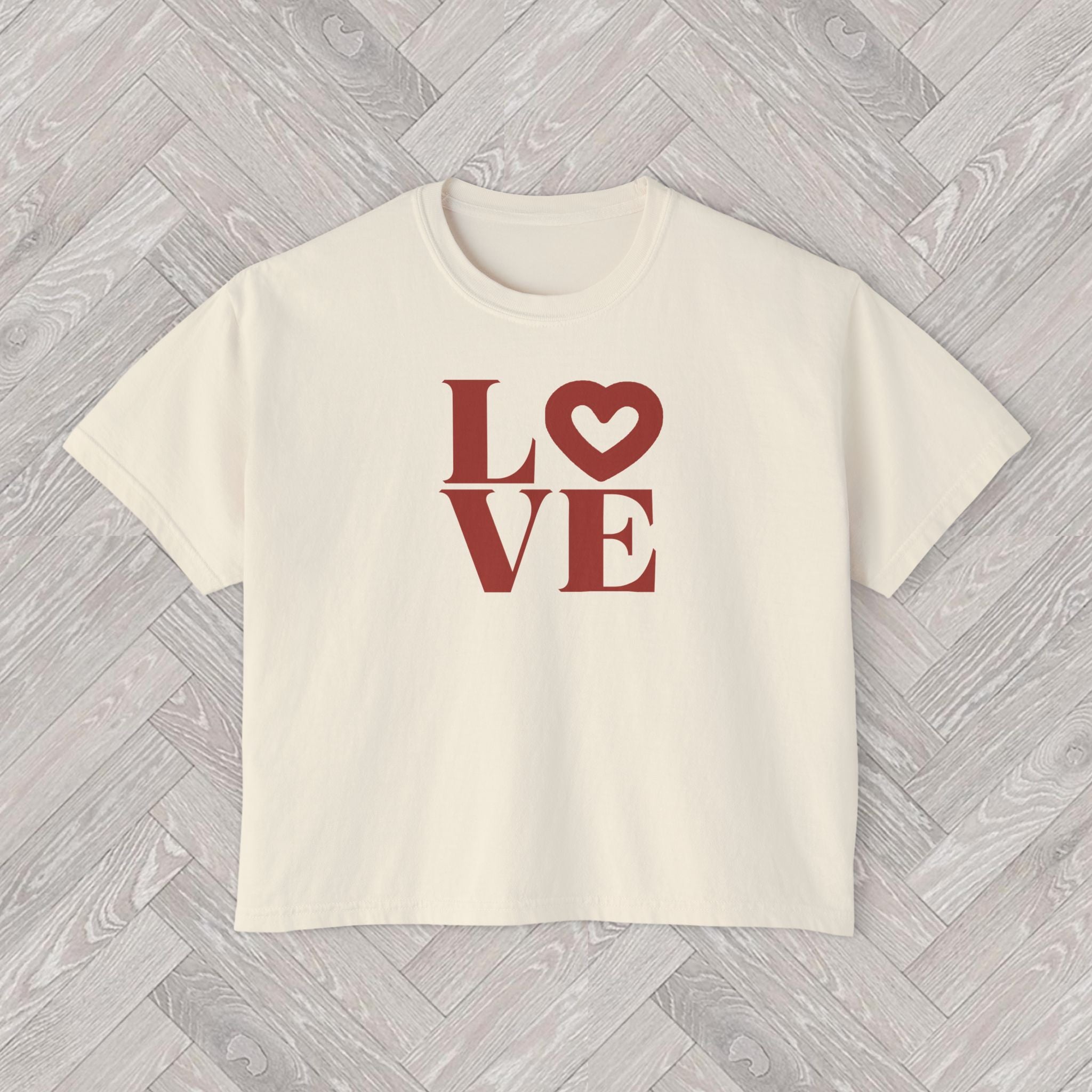 Mediterranean-inspired women’s graphic tee in Ivory with warm terracotta heart lettering