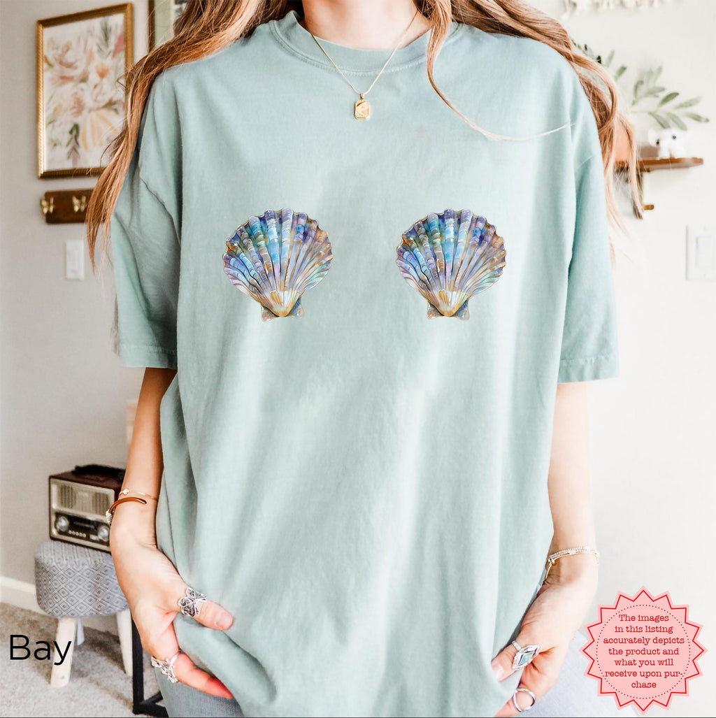 Ocean-inspired seashell tee in bay color, perfect for beach lovers.
