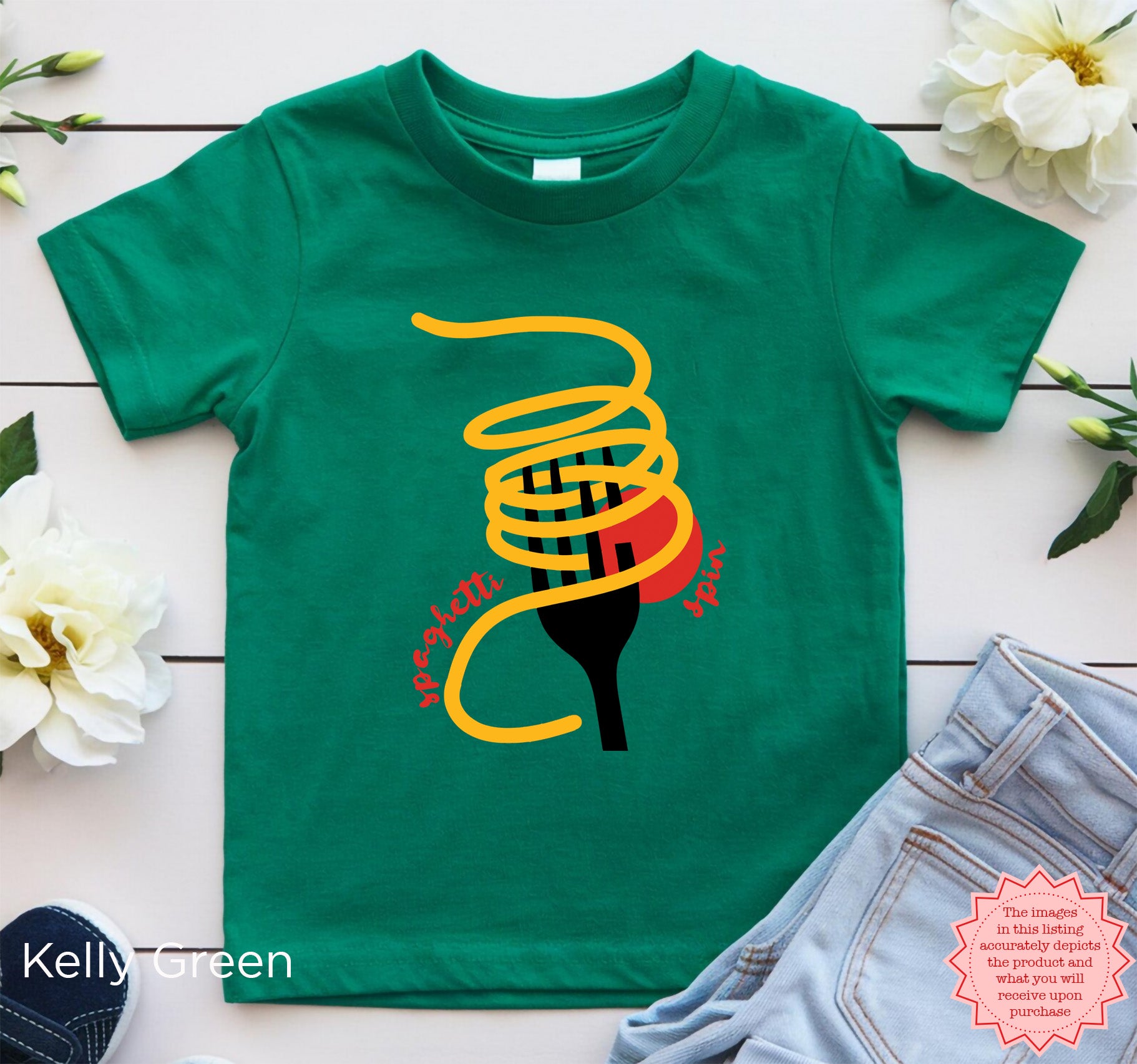 Kelly green kids “Tutto Bene” pasta lover T-shirt with bold spaghetti illustration and red script lettering, funny Italian food graphic tee for toddlers and children.